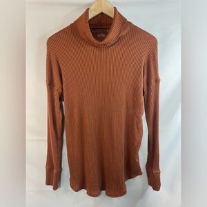 American Eagle buttery soft knit cowl neck sweater. A copper color, so pretty!